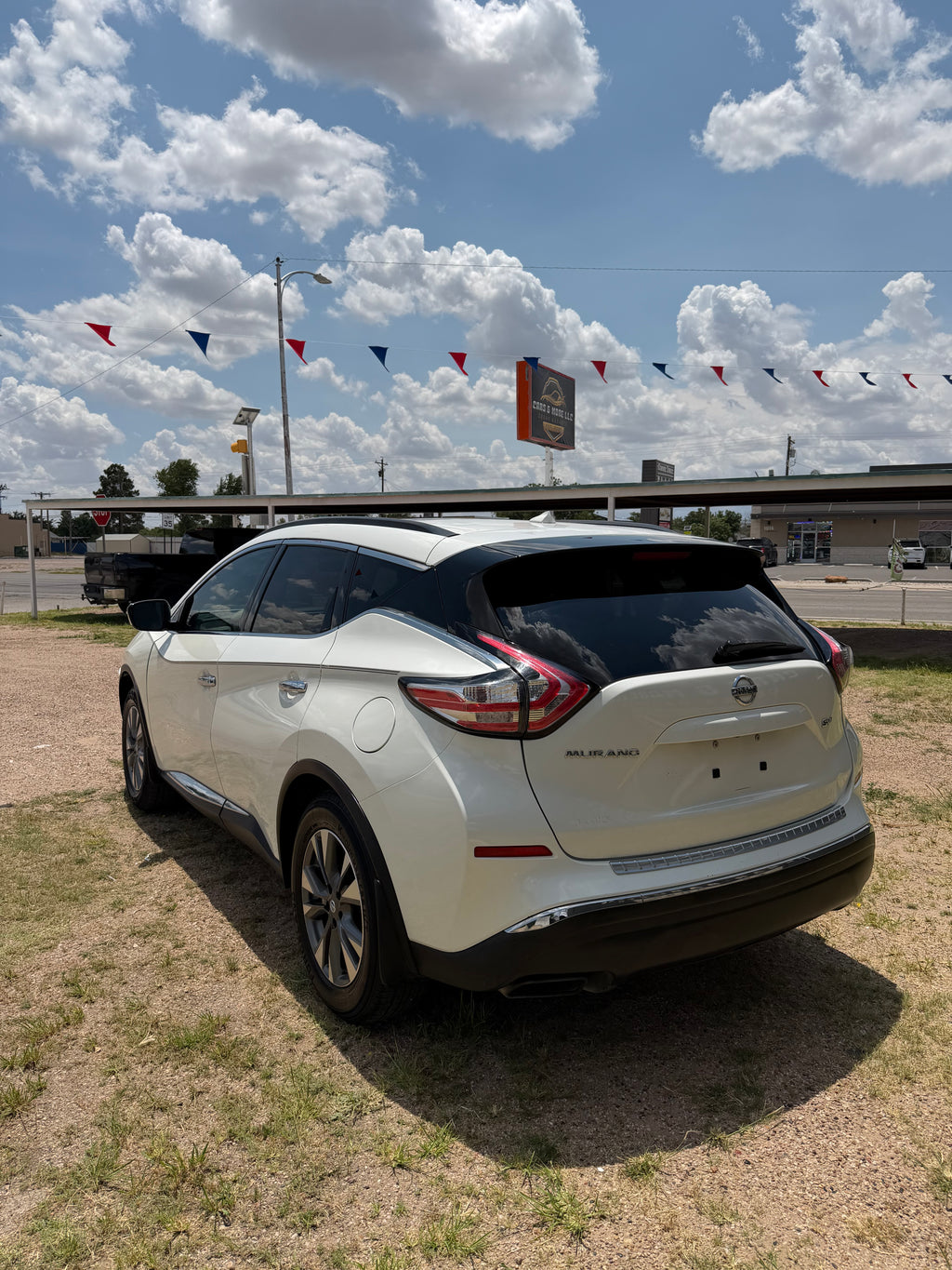 2015 Nissan muruano